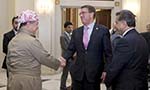 US Defense Chief Meets  Iraqi Leaders over IS Fight 